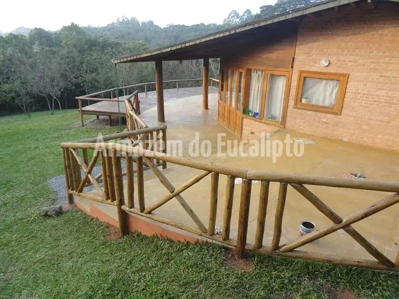 Cercas, Painéis e Escadas em Eucalipto Tratado — foto 7