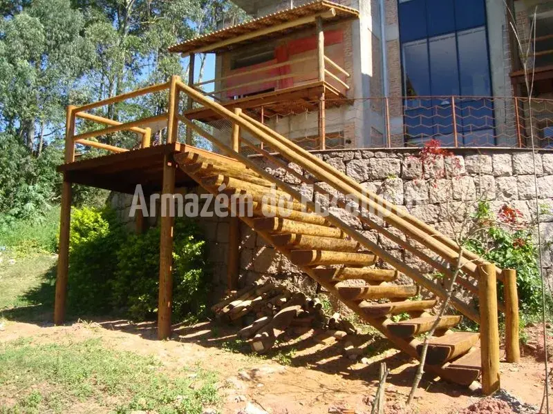 Cercas, Painéis e Escadas em Eucalipto Tratado — foto 14