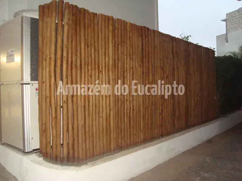 Cercas, Painéis e Escadas em Eucalipto Tratado — foto 17
