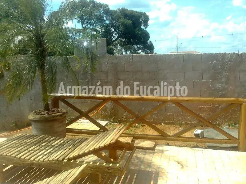 Cercas, Painéis e Escadas em Eucalipto Tratado — foto 25