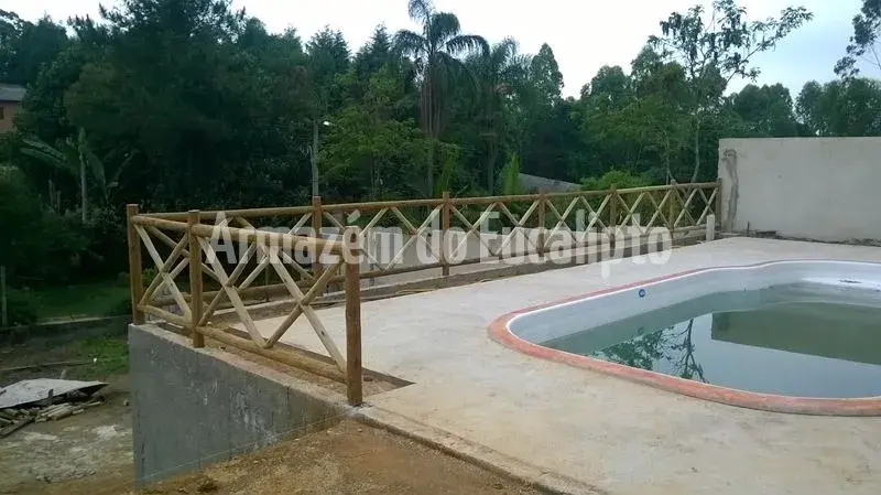 Cercas, Painéis e Escadas em Eucalipto Tratado — foto 34