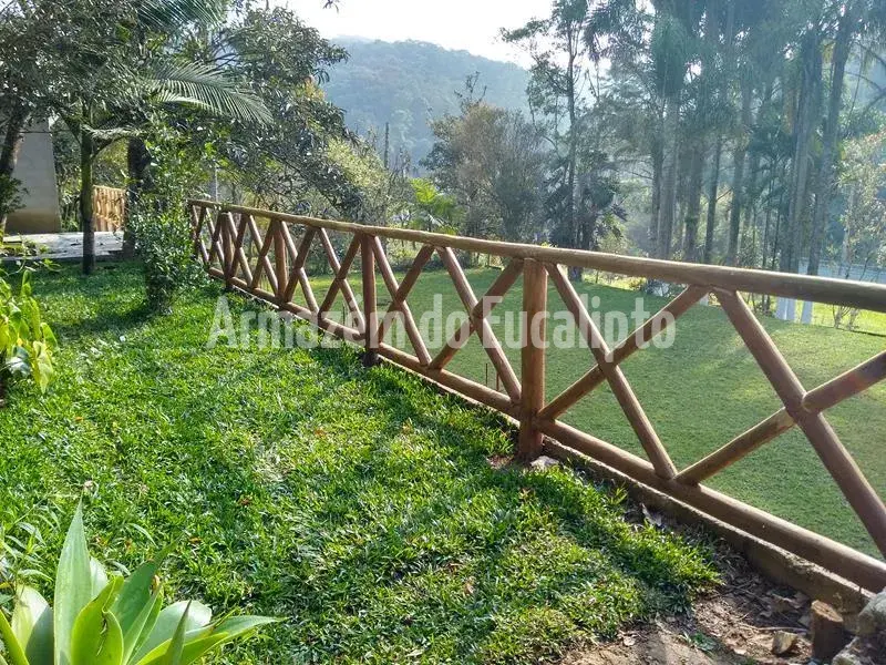 Cercas, Painéis e Escadas em Eucalipto Tratado — foto 51