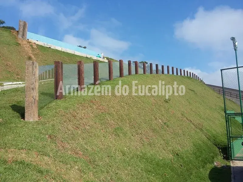 Cercas, Painéis e Escadas em Eucalipto Tratado — foto 57