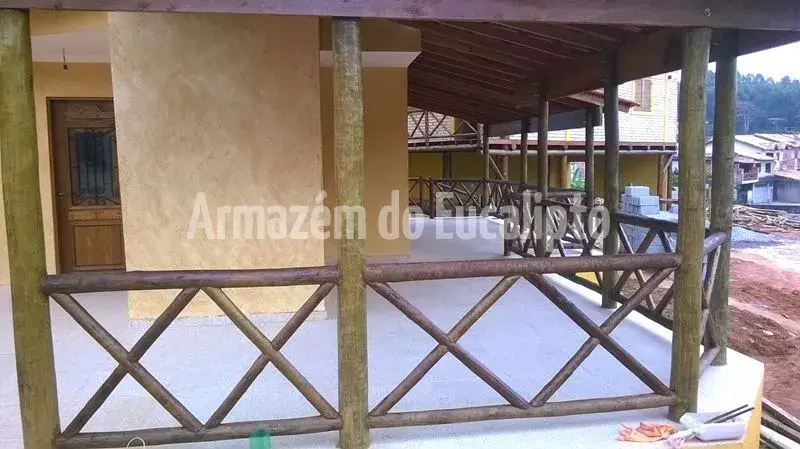 Cercas, Painéis e Escadas em Eucalipto Tratado — foto 58
