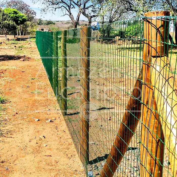 Cercas, Painéis e Escadas em Eucalipto Tratado — foto 69