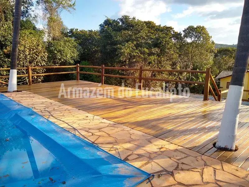 Deck de Eucalipto Tratado — foto 19