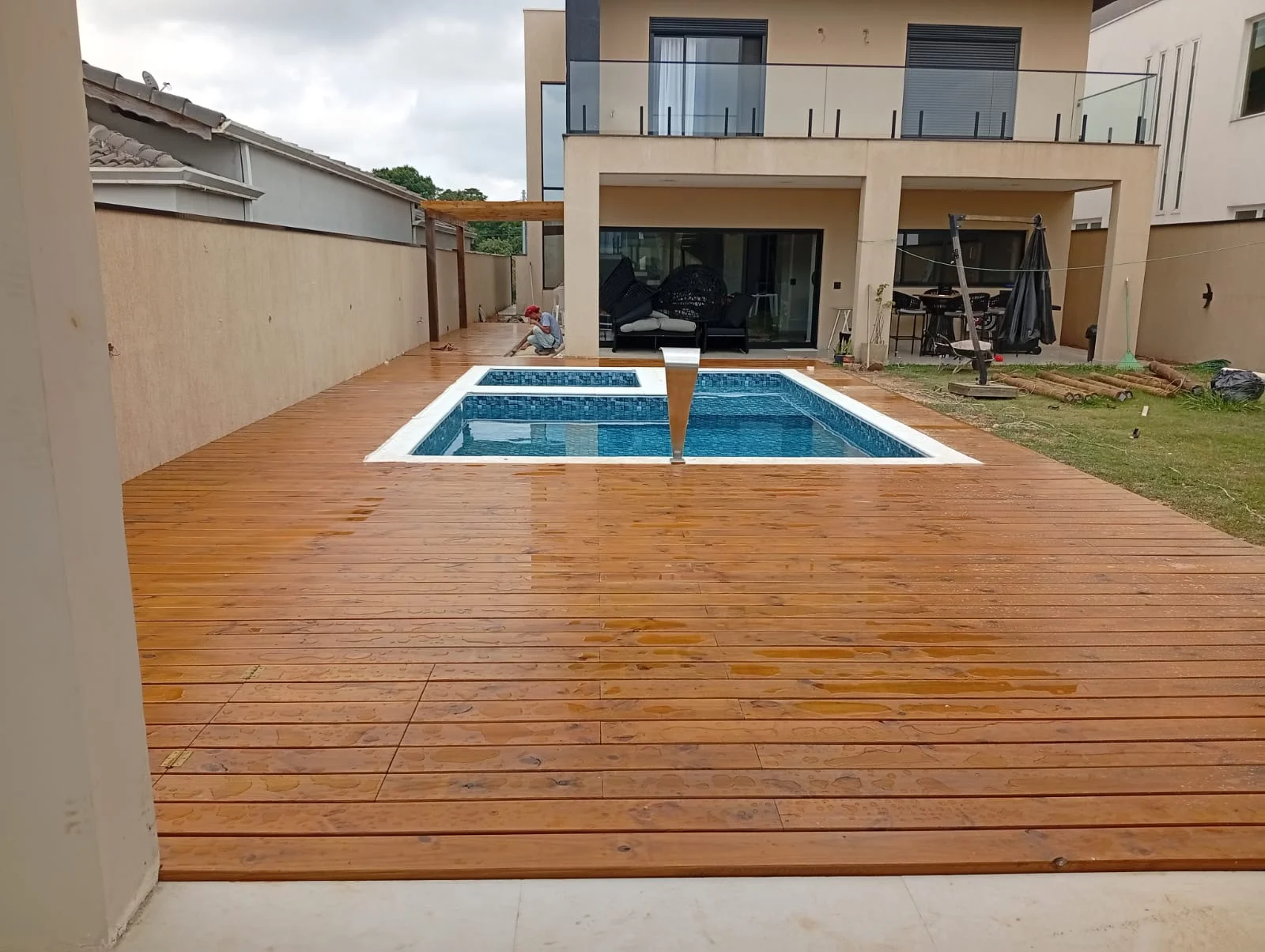 Deck de Eucalipto Tratado — foto 3
