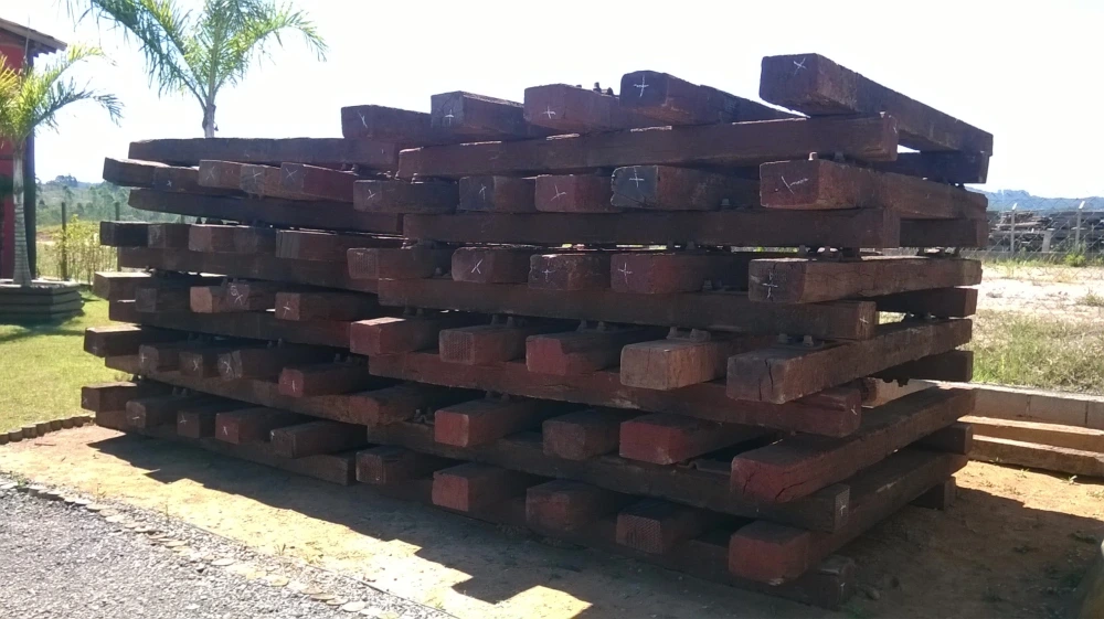 Dormentes - Madeira Tratada de Alta Qualidade