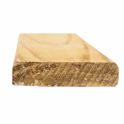 Deck de Pinus Tratado Boleado 9,5cm com 3,00m