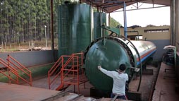 Equipamento industrial de alta pressão para imunização de madeira