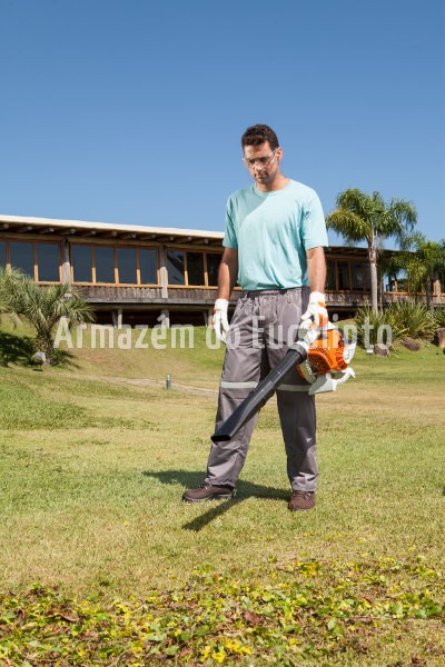 Equipamentos para Manutenção de Chácara