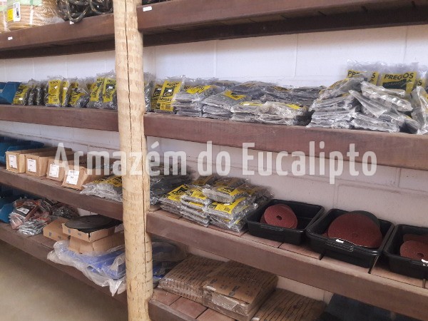 Verniz, Lixas e Acabamentos para Madeira